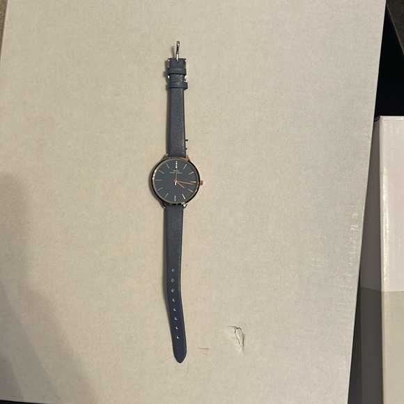 Lavender Strap Watch - Picture 2 of 2